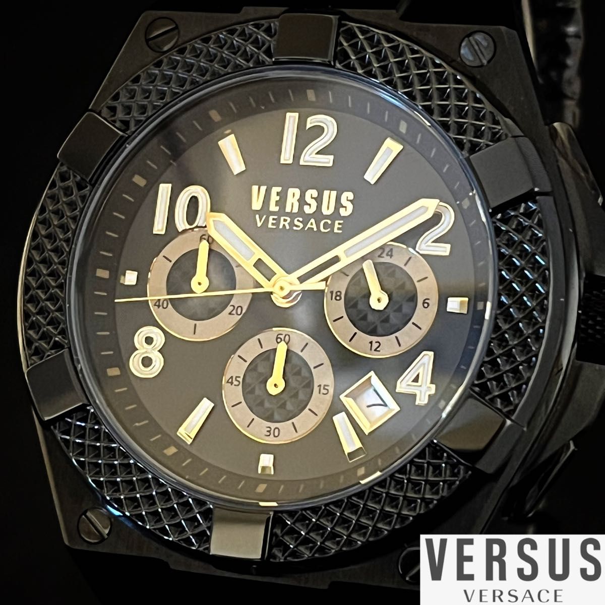 ☆ブラック色☆Versus Versace/ベルサーチ/メンズ腕時計/新品未使用-
