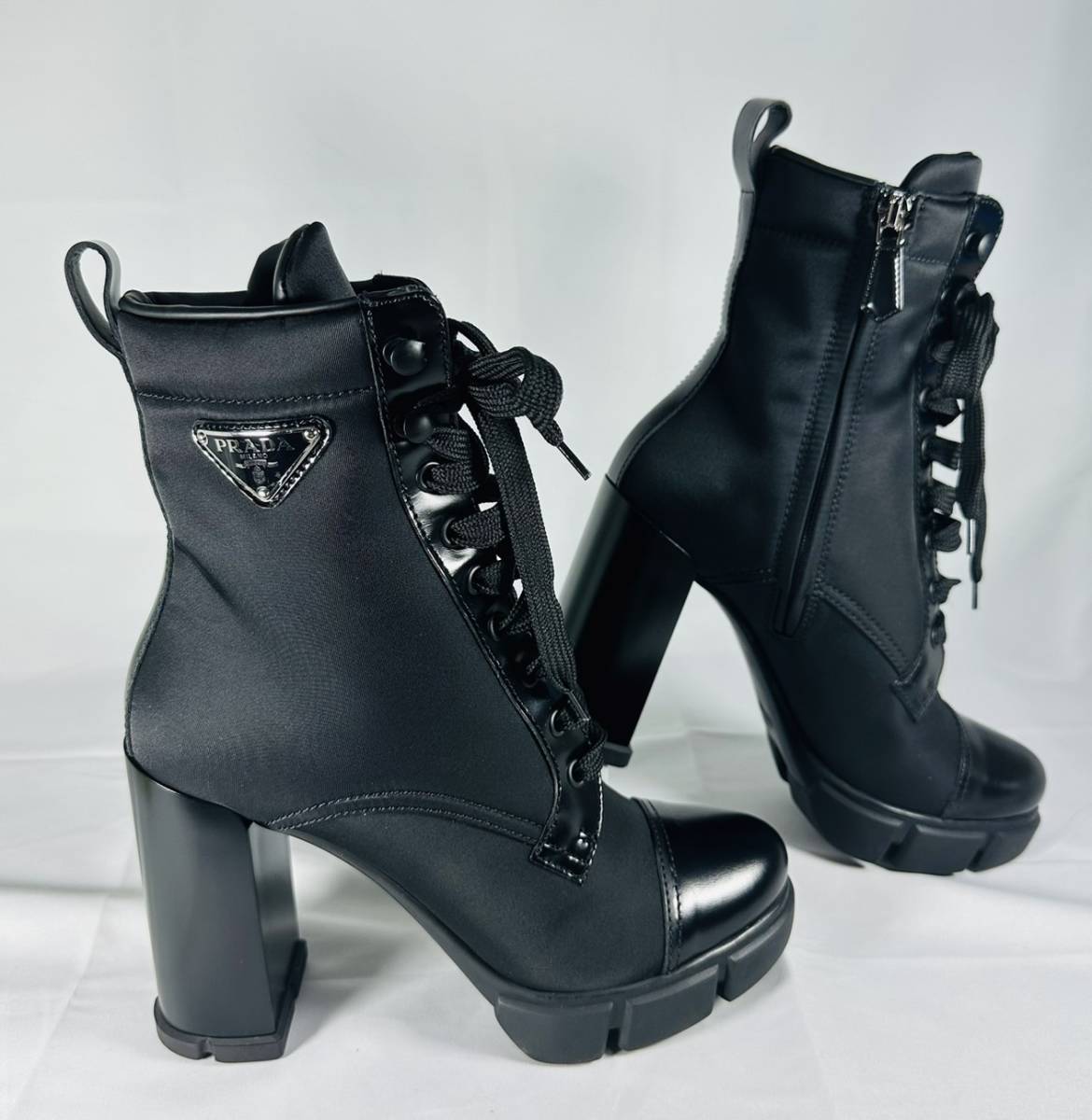 極美品】PRADA プラダ ブラッシュドレザー×ナイロン ハイブーツ ブラック-