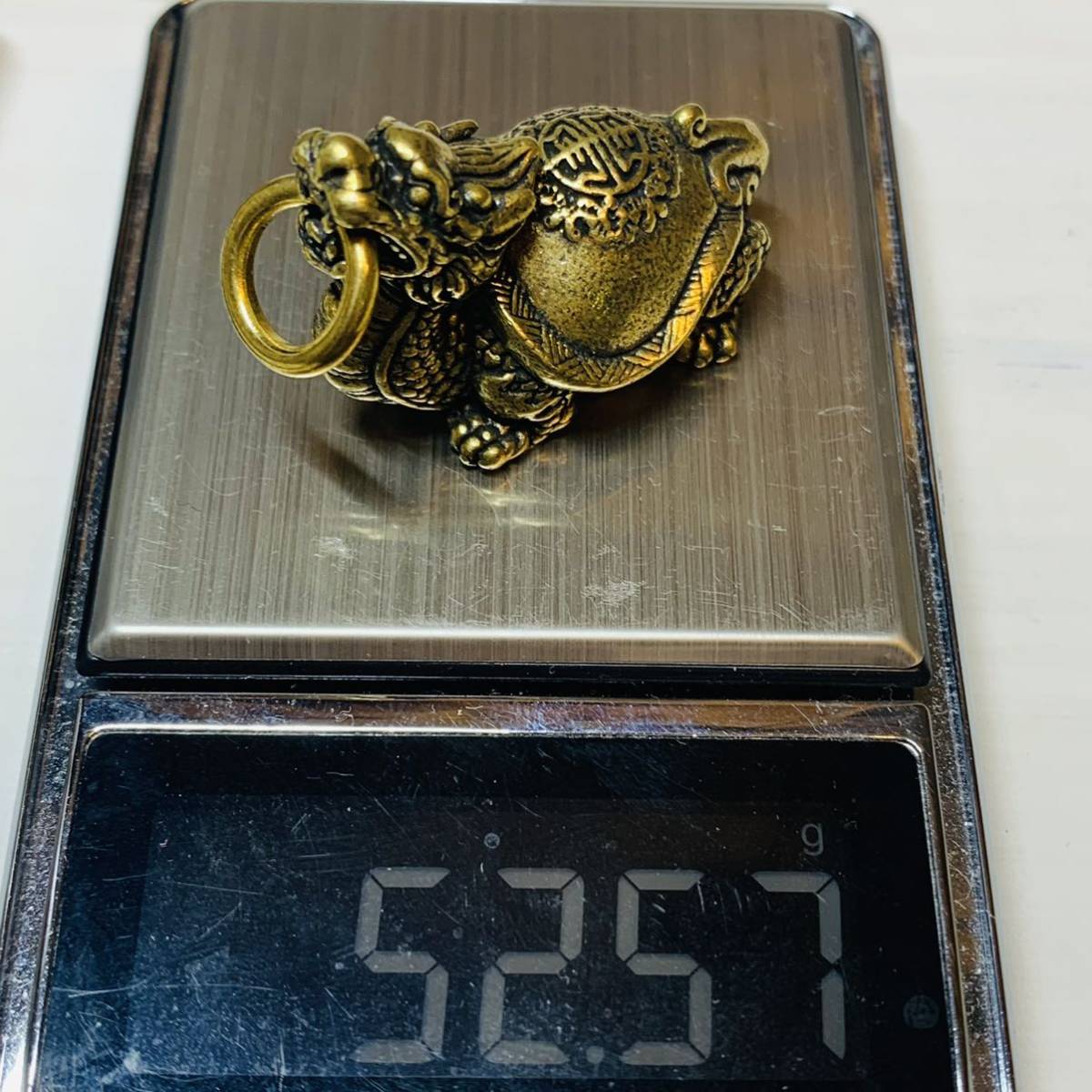 WX655中国文化 ミニ竜亀 玄武亀 古銅 工芸品 開運 風水の置物 外国硬貨 海外記念メダル硬貨 重さ約52g_画像9