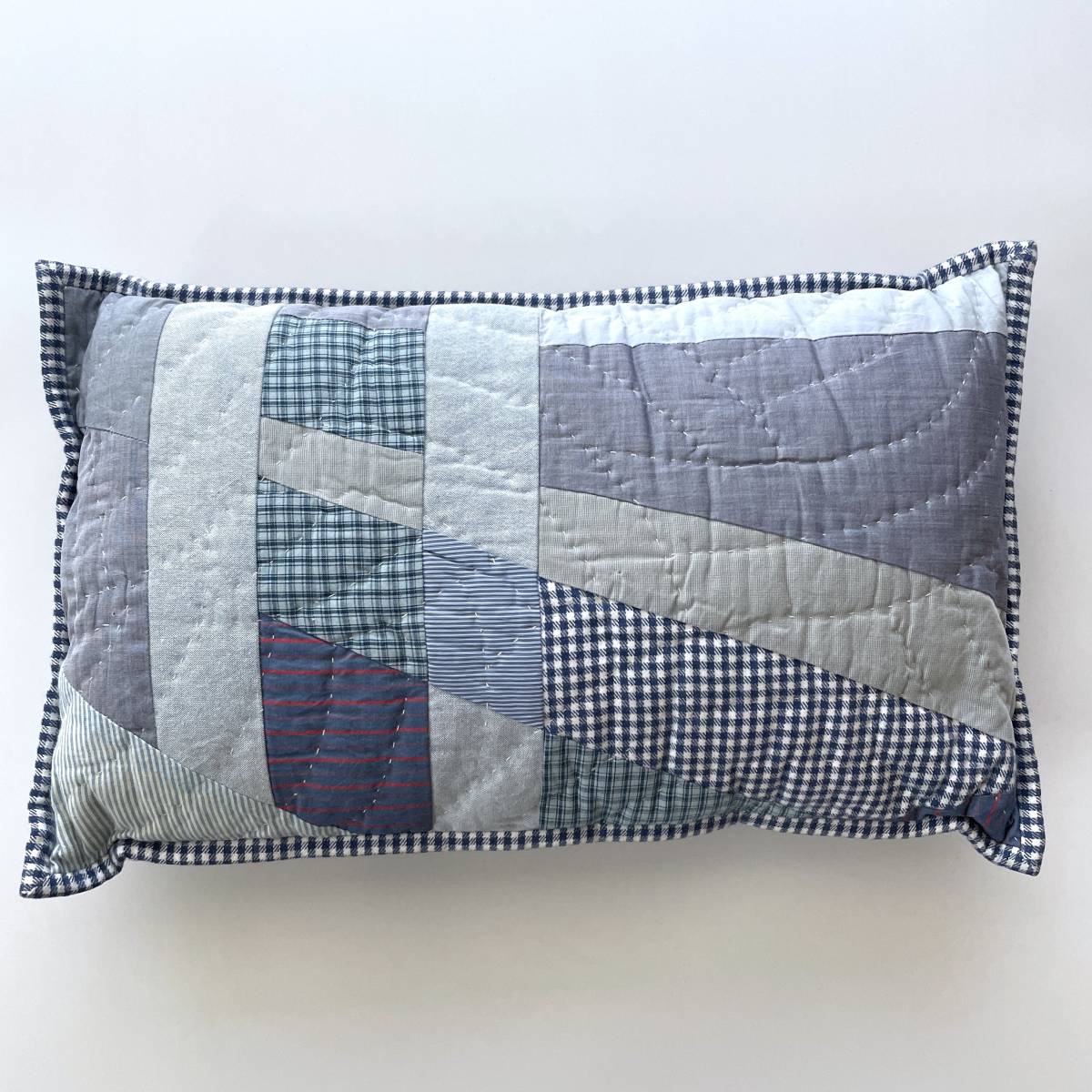 Yahoo!オークション - 【新品】A.P.C. QUILTS クッション Yahoo!オークション - 【新品】A.P.C. QUILTS クッション