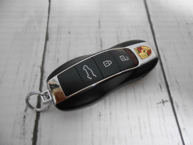 * free shipping / beautiful goods / Porsche /PORSCHE/3 button / original / smart key / keyless *①