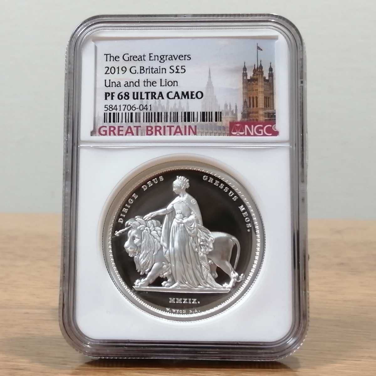 ウナとライオン 2オンス 5ポンド NGC PF68 ULTRACAMEO 2019年 ロイヤル
