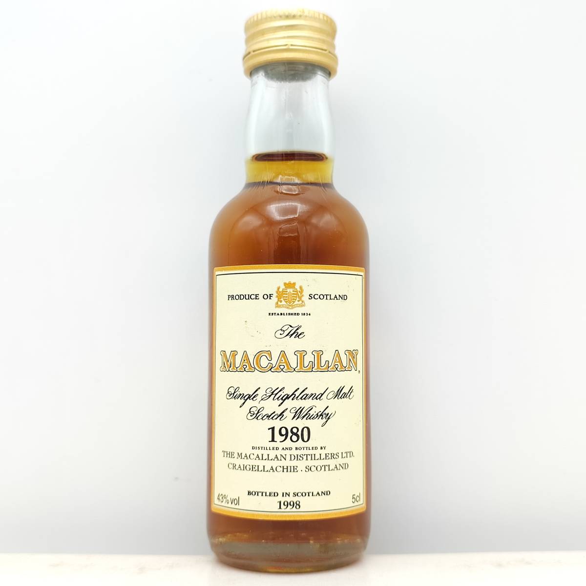 【全国送料無料】ザ マッカラン 18年 1980　43度　50ml【The MACALLAN Single Highland Malt Scotch Whisky 1980-1998】_画像1