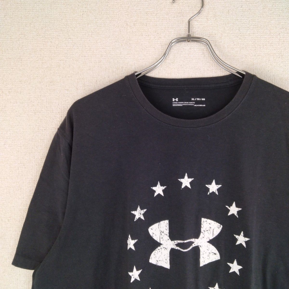 UNDER ARMOUR　アンダーアーマー　古着　Ｔシャツ　半袖　サイズXL　黒　ブラック　am#3　スポーツ　トレーニング