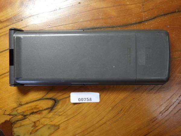 中古 サンヨー SANYO ビデオデッキ VHS リモコン VRC-M20 管理No.20598_画像2