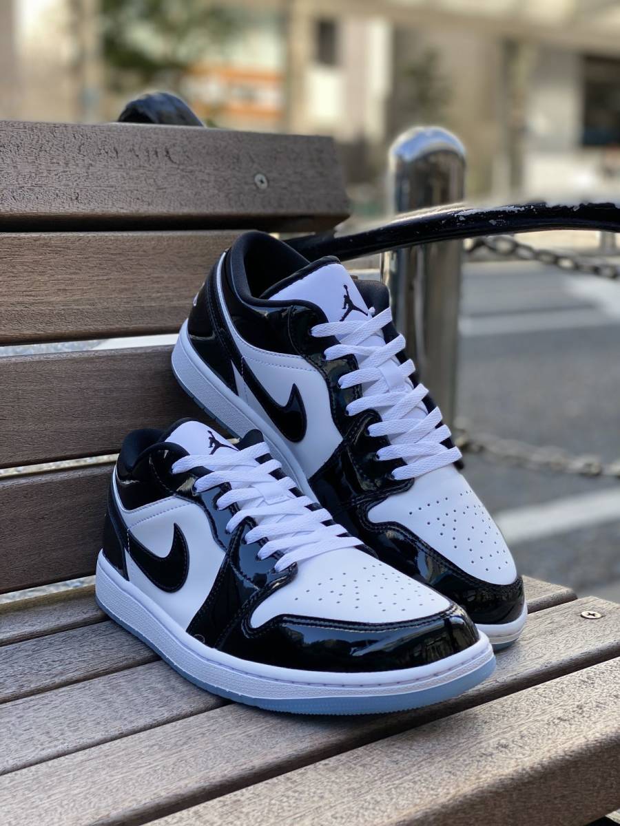 正規品 【us11】 NIKE ナイキ AIR JORDAN1 ジョーダン1 SpaceJam ローカット 特別モデル 黒パテント クリアソール 29cm (AJ101)_画像2