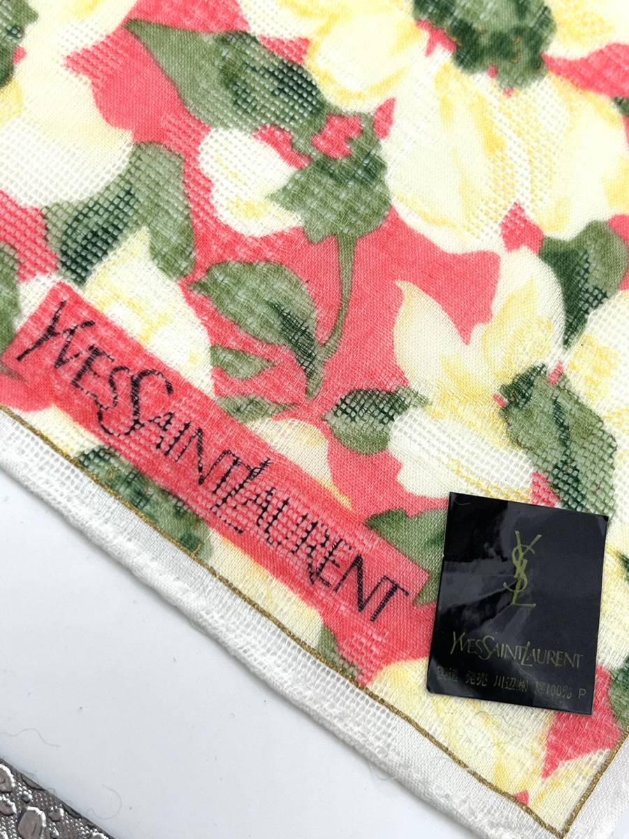【シール付き未使用品】Yves Saint Laurent イヴ サンローラン スカーフ バンダナ ハンカチ 花 ピンク系 54×54