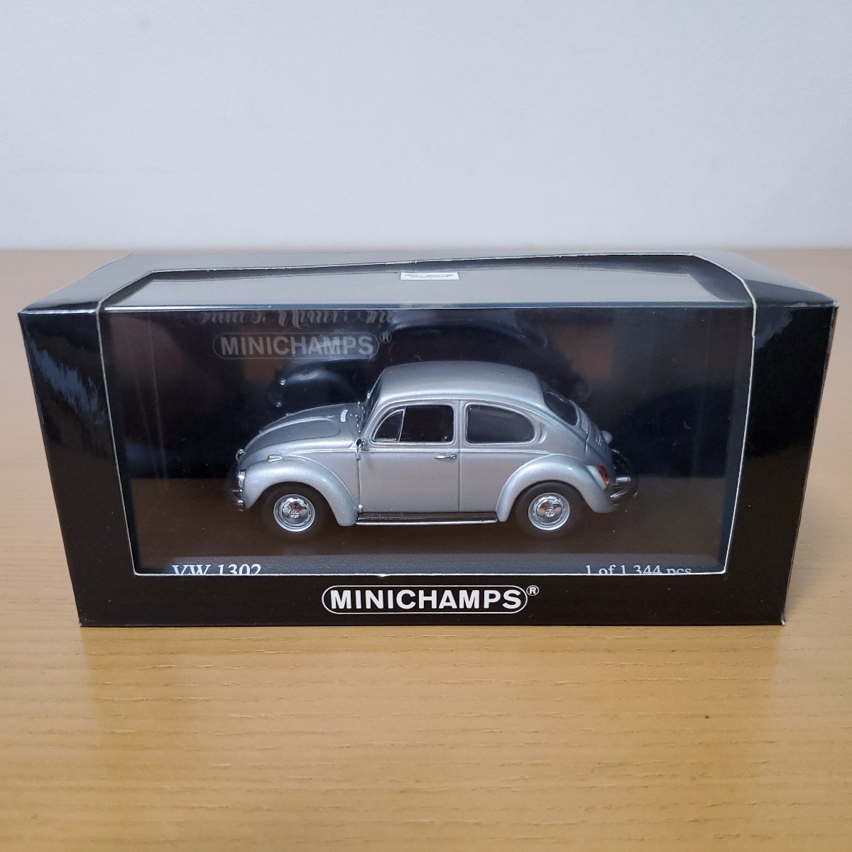 1/43 Minichamps MINICHAMPS/Volkswagen Beetle 1302 1970 Silber-metallic/ Volkswagen Beetle 1302 серебряно-металлический 