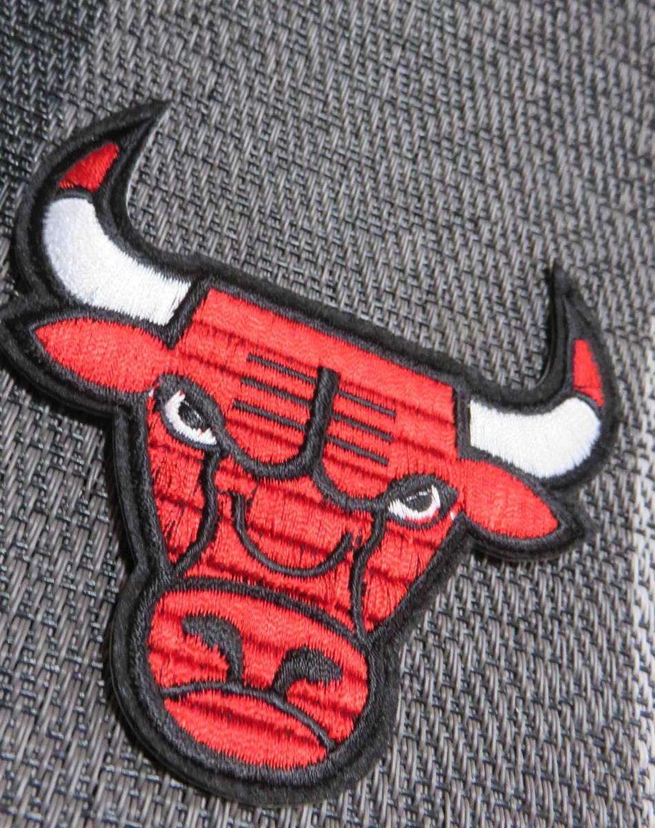 顔赤牛DX◇新品NBA シカゴ・ブルズ Chicago Bulls 刺繍ワッペン激渋