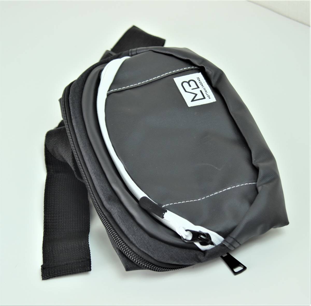 [ Mother's Day respondent . stock SALE][ free shipping ][ limited amount ][ new goods ][ bag ] polyester resin # man and woman use #sakoshu# waist bo-chi bag black 