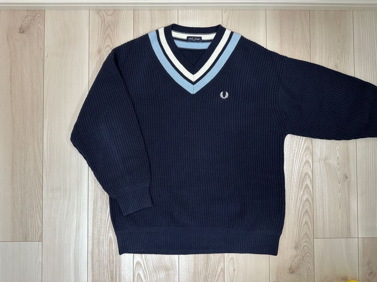 FRED PERRY ニットセーター