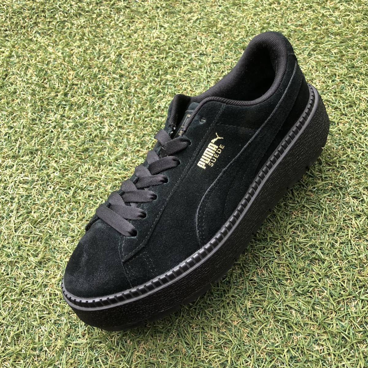 美品25 PUMA SUEDE PLATFORM TRACE プーマ スエード 美品25 PUMA SUEDE PLATFORM TRACE プーマ スエード