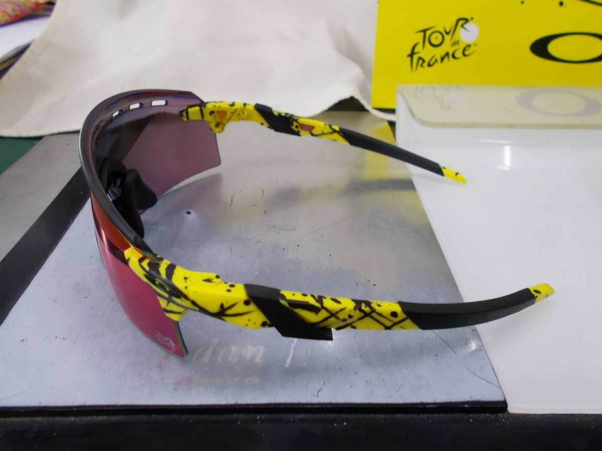 OAKLEY オークリー ENCODER STRIKE VENTED OO9235-0739 サングラス TDF