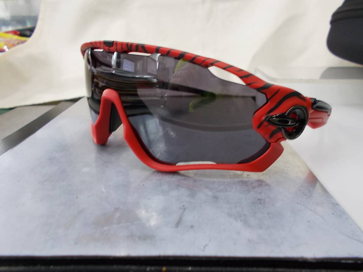 OAKLEY オークリー JAWBREAKER OO9290-6731 サングラス RED OAKLEY オークリー JAWBREAKER OO9290-6731 サングラス RED