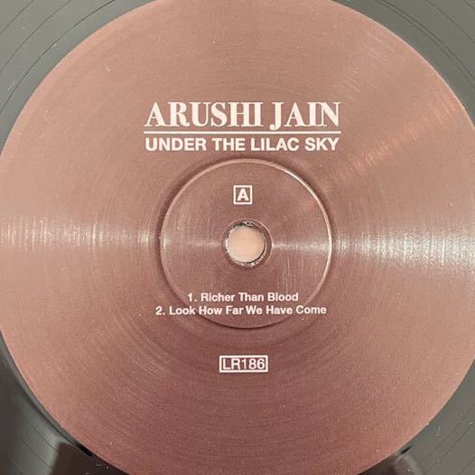 2LP■12inch/NEWWAVE /Arushi Jain/Under the Lilac Sky/LR 186/美品美盤/シュリンク付/2枚組/アンビエントの画像3