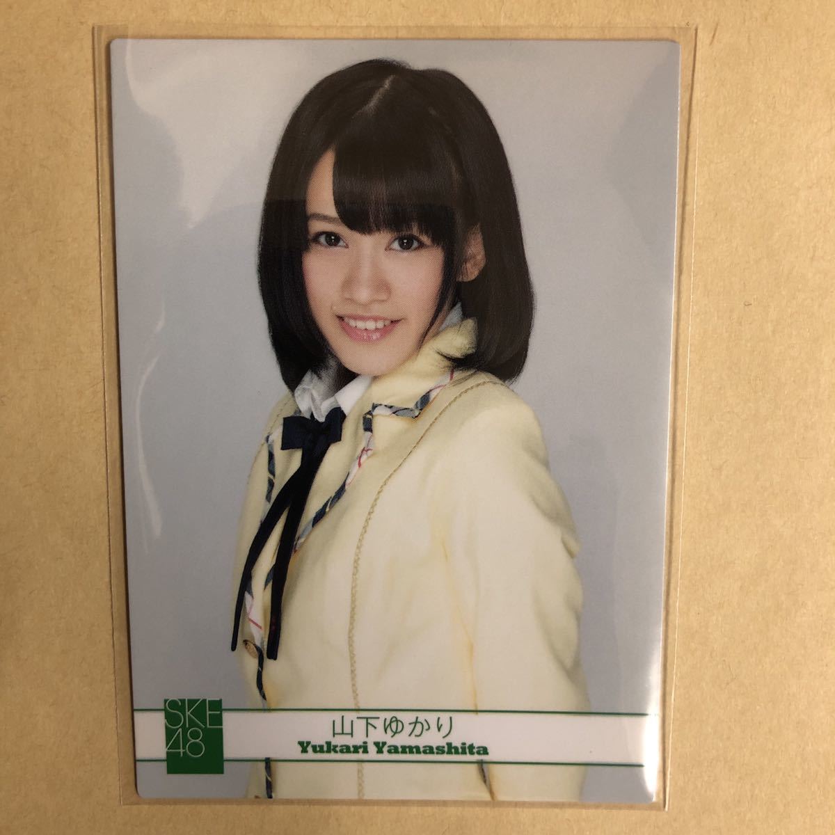 SKE48 山下ゆかり 2013 トレカ アイドル グラビア カード R047 タレント トレーディングカードの画像1