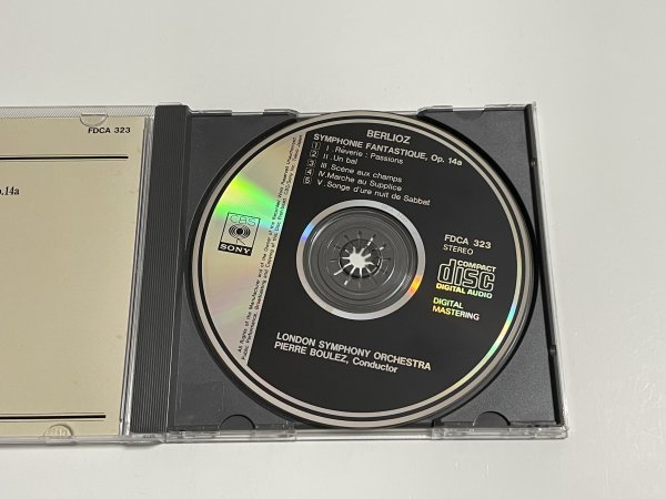 CD『ベルリオーズ:幻想交響曲 ピエール・ブーレーズ ロンドン交響楽団』FDCA323 CBS/SONY 初期盤 CSR刻印_画像3