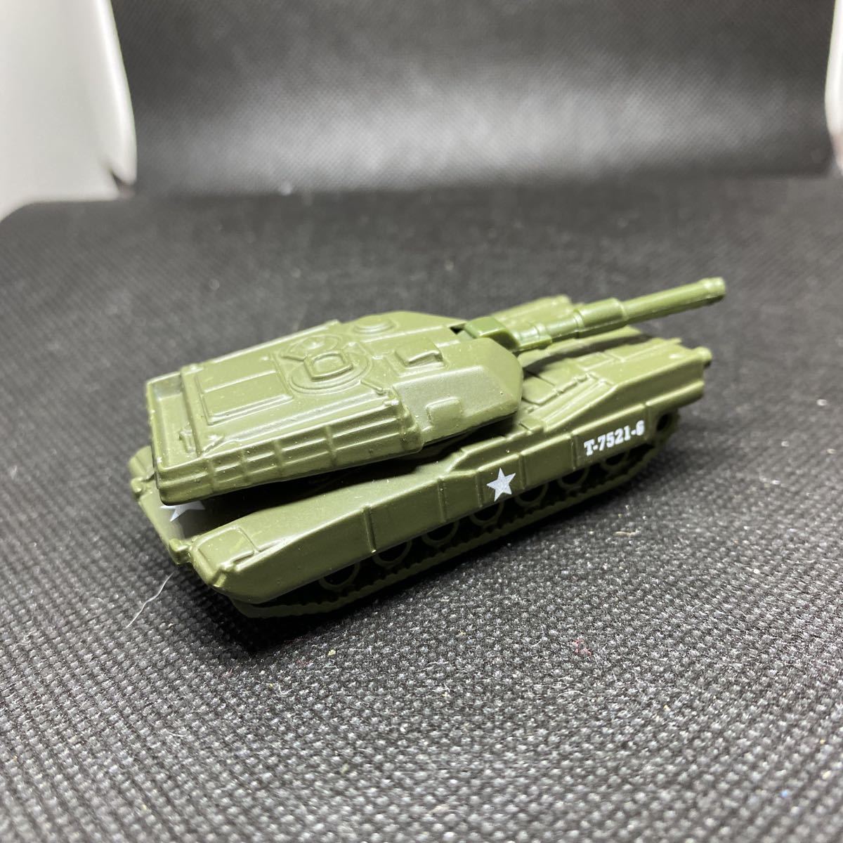  танк фигурка T-7521-6