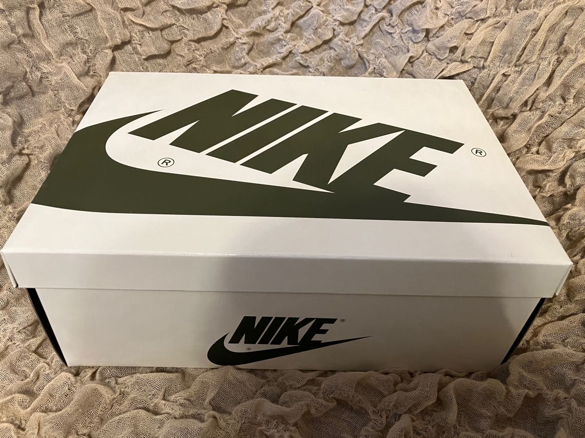 新品未使用 Travis Scott Nike Air Jordan 1 Low トラヴィススコット