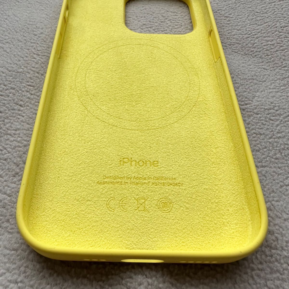 Apple純正 iPhone 14 Pro シリコーンケース カナリアイエロー Apple純正 iPhone 14 Pro シリコーンケース カナリアイエロー