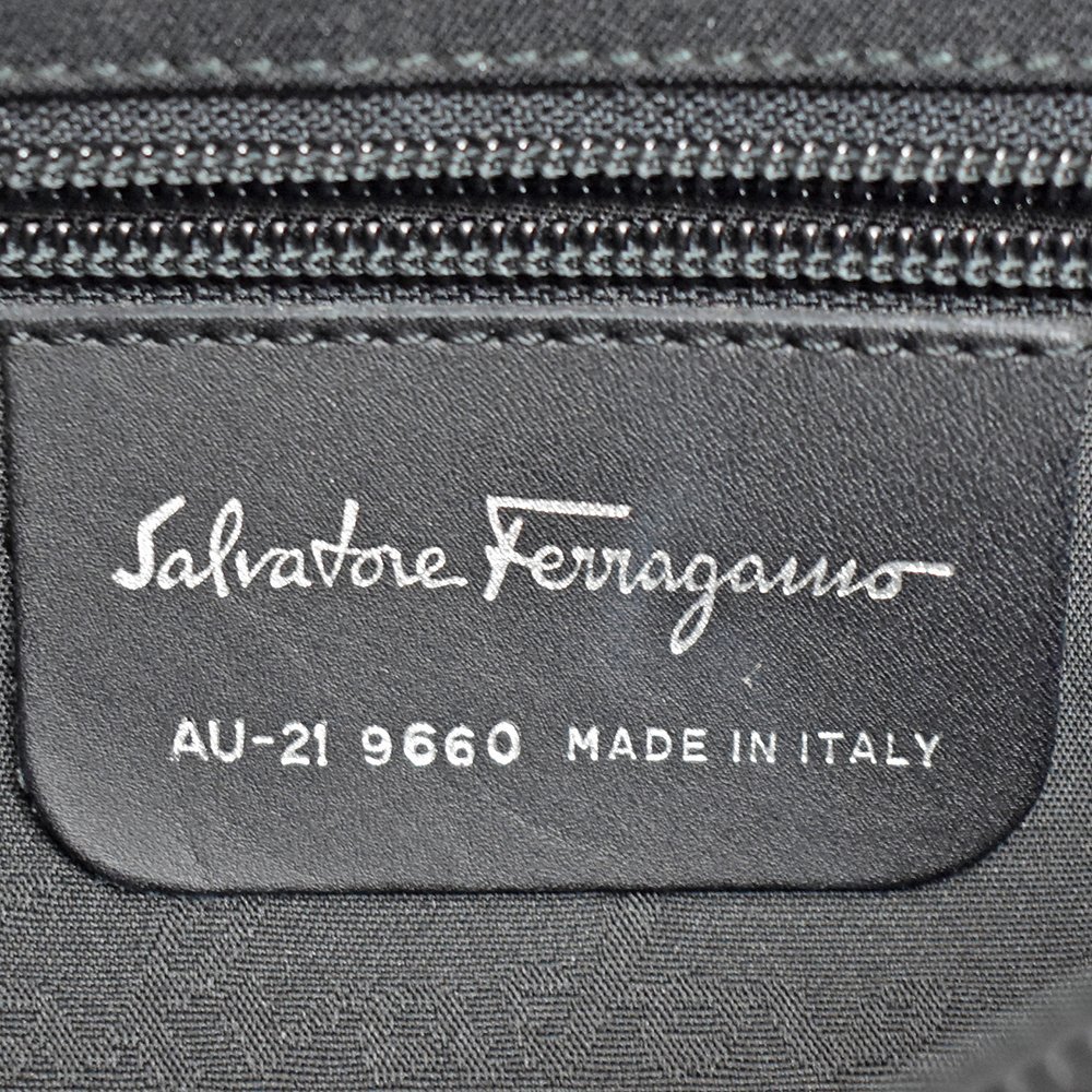 FERRAGAMO【フェラガモ】AU-219660　ヴァラ　トートバッグ　ハンドバッグ　ブラック　レディース【中古】_画像10