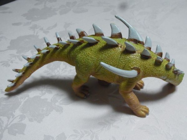 恐竜 ステゴサウルスのなかま 大きいフィギュア_画像4