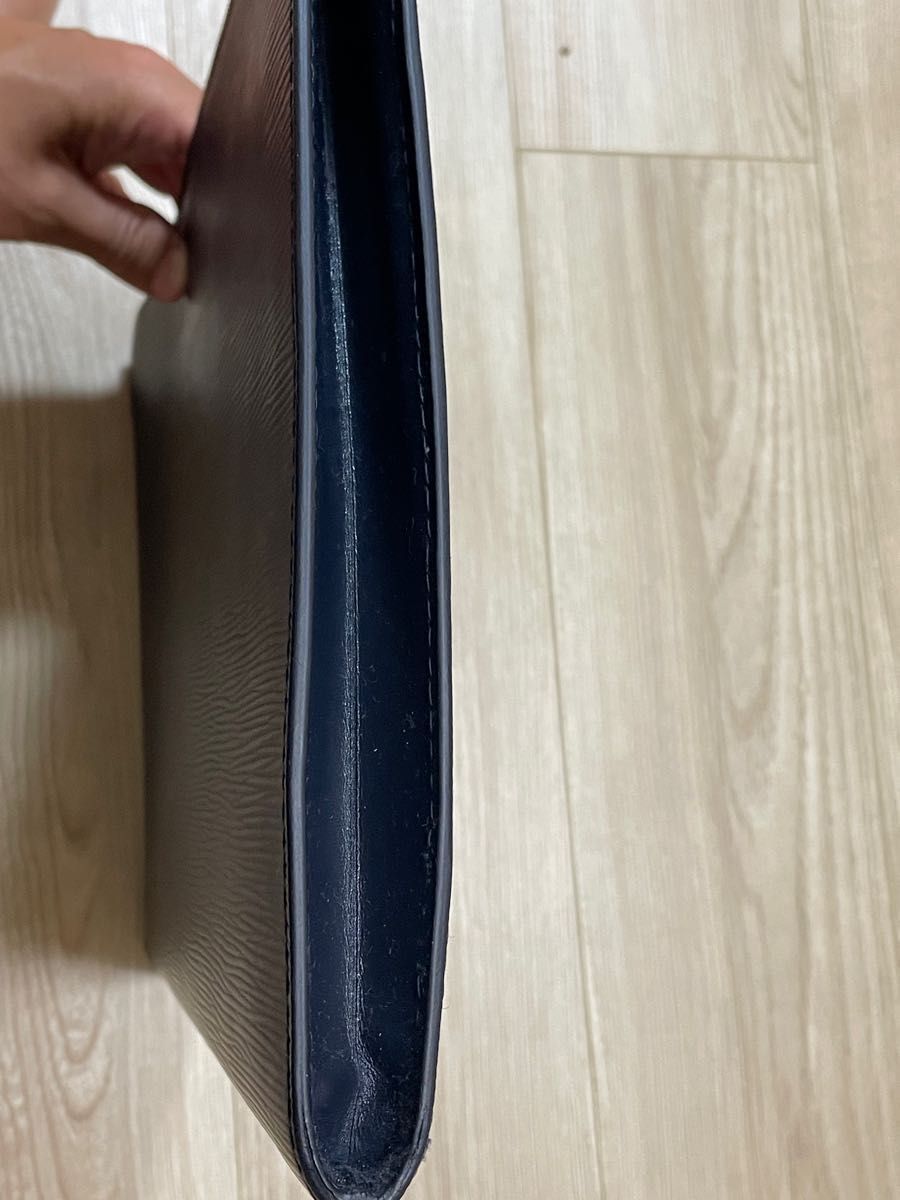 美品】ルイヴィトン ポシェット ジュール クラッチバッグ エピ L字型