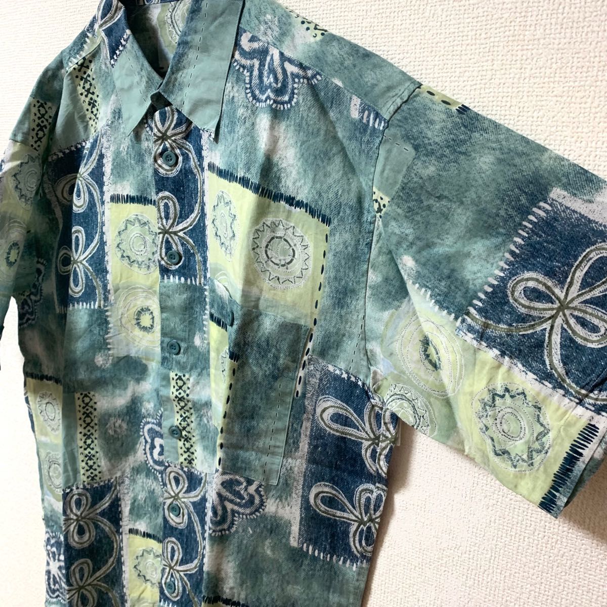 Moare 古着 半袖シャツ 柄シャツ アート柄 ヴィンテージ レトロ 総柄