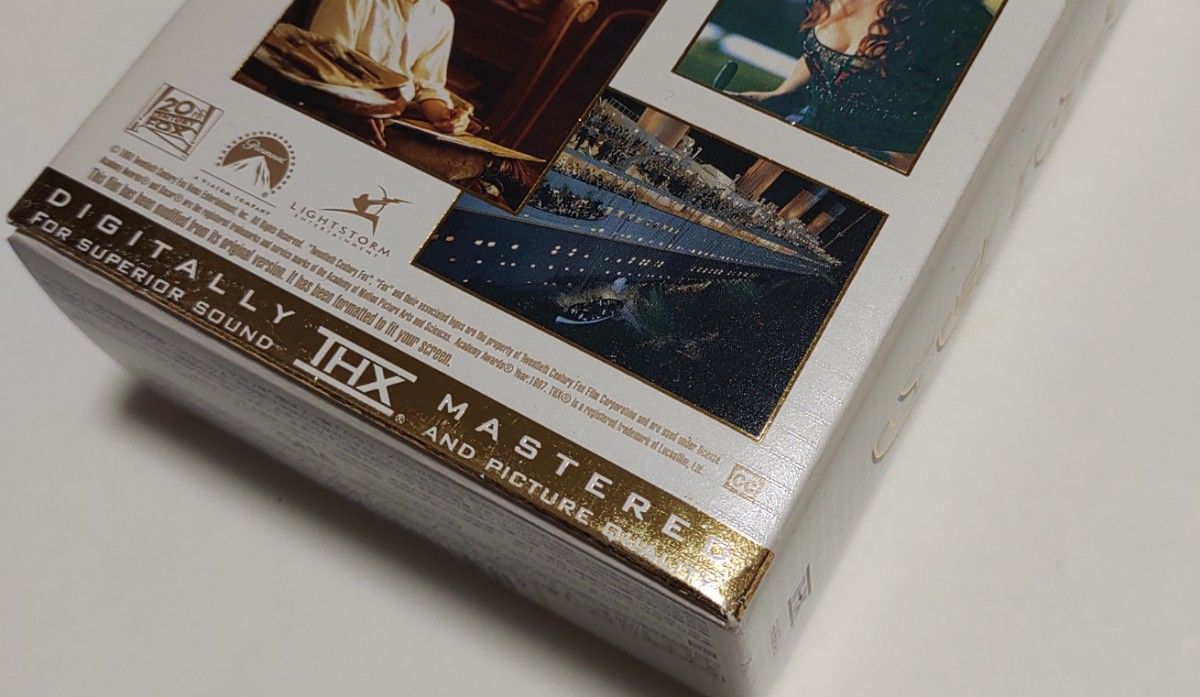 TITANIC タイタニック　VHS ビデオ2本セット