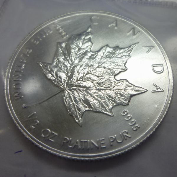 大得価新品 未開封 純プラチナ 999 メイプルリーフコイン 1/4ozの通販