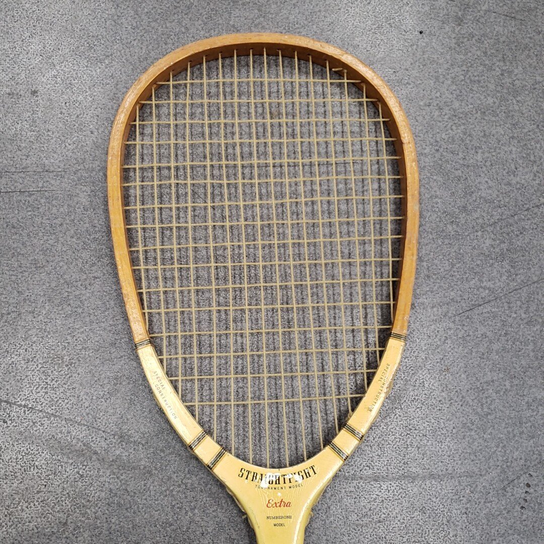 古い木製テニスラケット　KAWASAKI ビンテージ テニス ラケット 木製 2本セット アンティーク 昭和レトロ　インテリア　【140i2710】_画像5