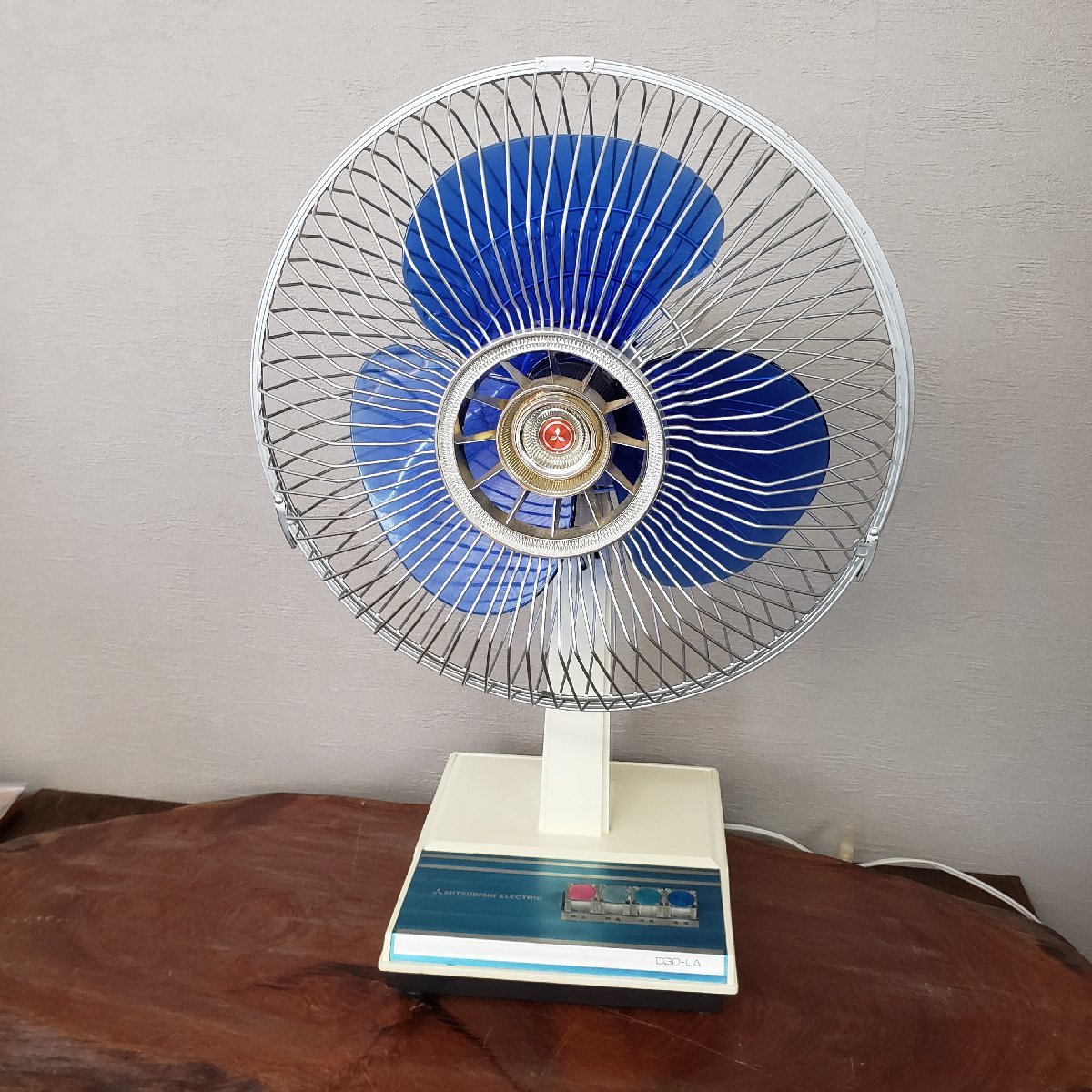 昭和レトロ 三菱 扇風機 D30-LE - 冷暖房/空調