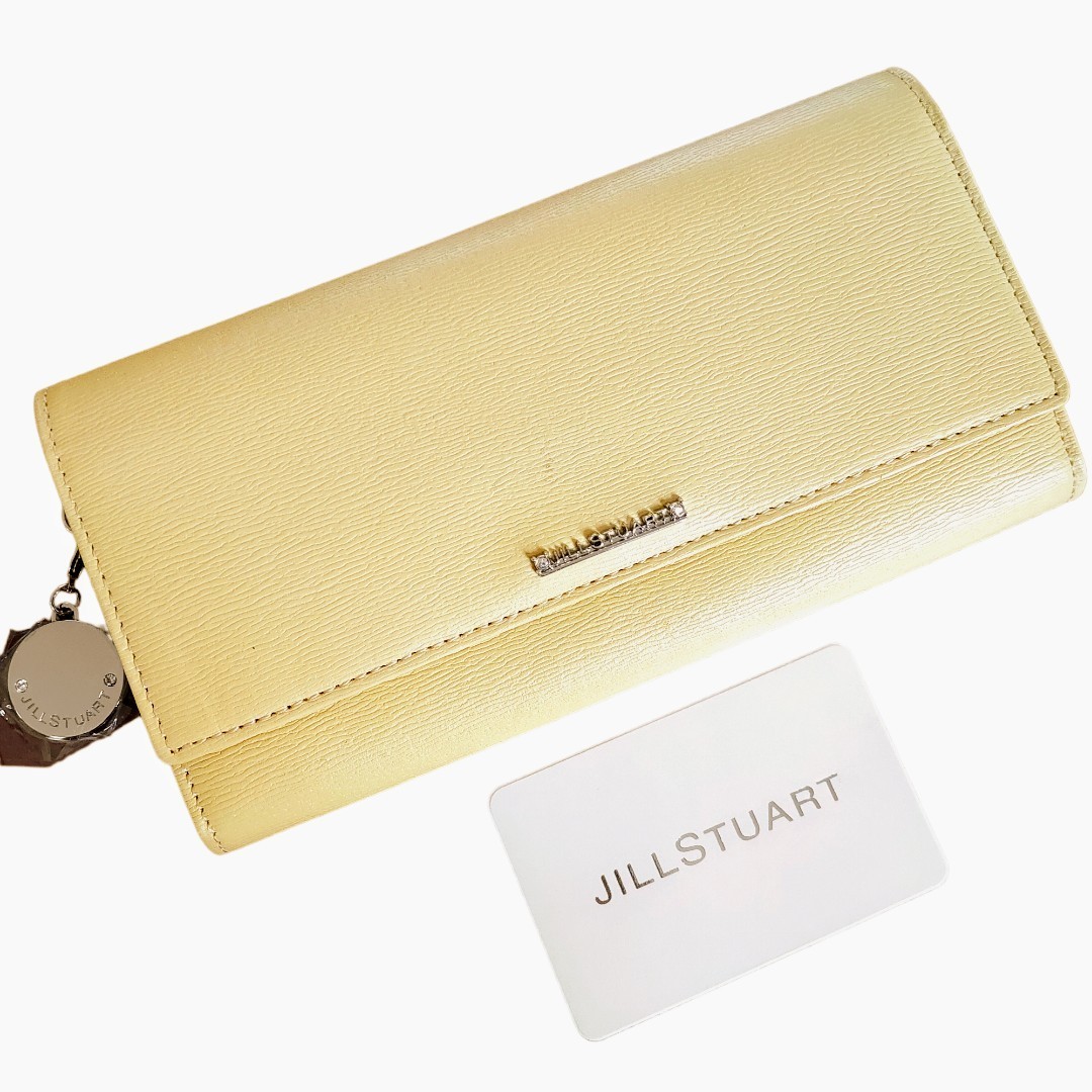 未使用品 JILLSTUART ジルスチュアート 長財布 レザー チャーム 未使用品 JILLSTUART ジルスチュアート 長財布 レザー チャーム