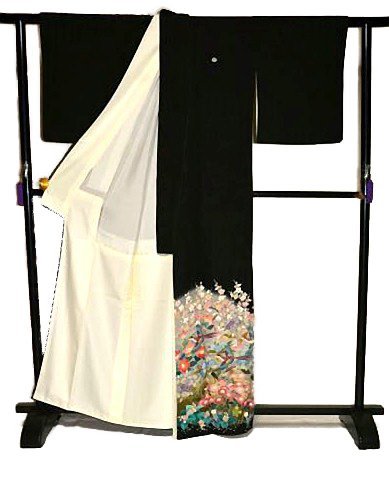  kurotomesode used top class beautiful goods author thing ...... dyeing beater dyeing flowers and birds writing ratio wing attaching length 164.5cm.68cm T2936