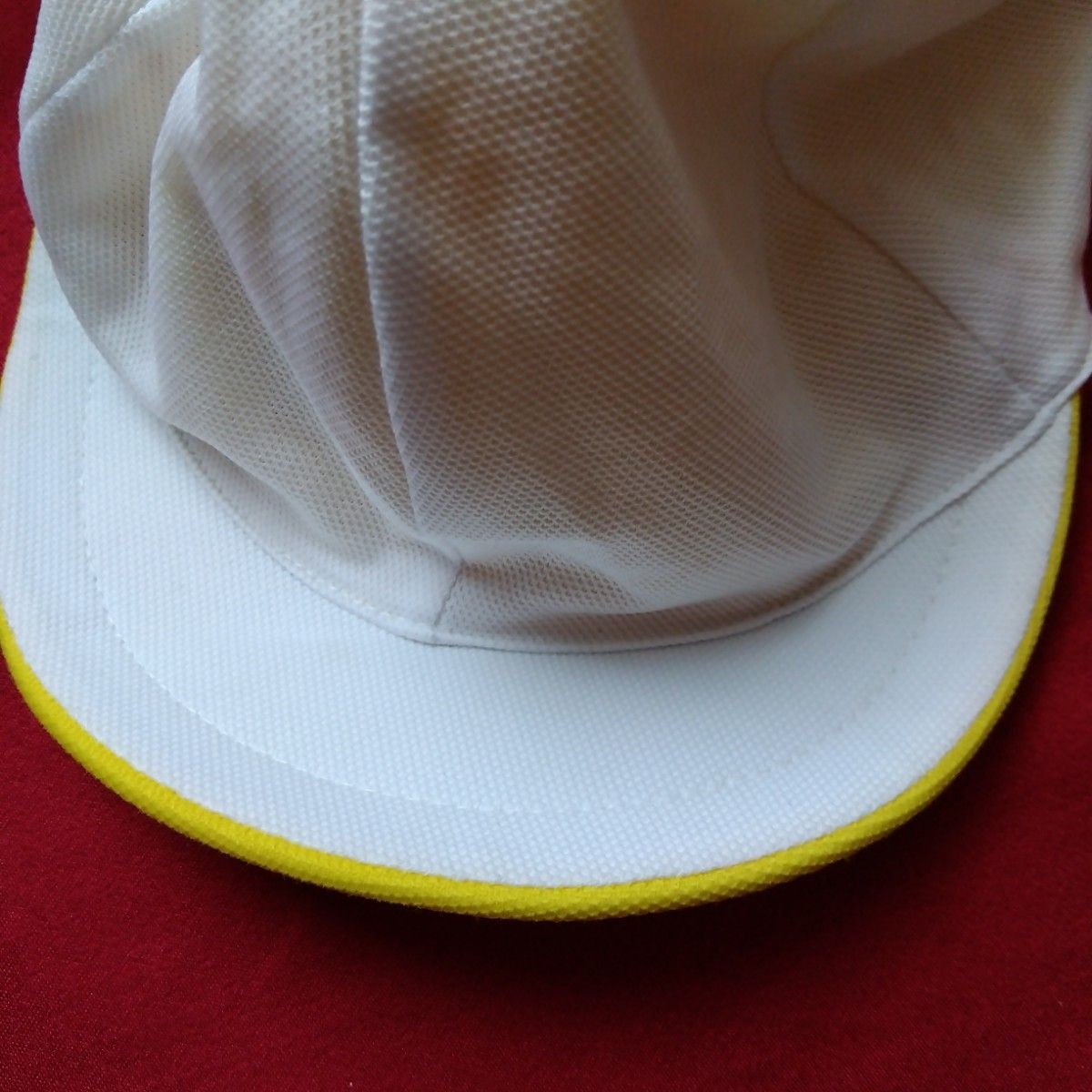ひかりのくに　幼稚園　保育園　黄帽子　黄色　白　カラー帽子
