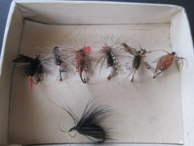 K068 free shipping [ fish heart wool hook wool needle yamame* trout *iwana]Trout fly Leade by Gyoshin.Suzuki