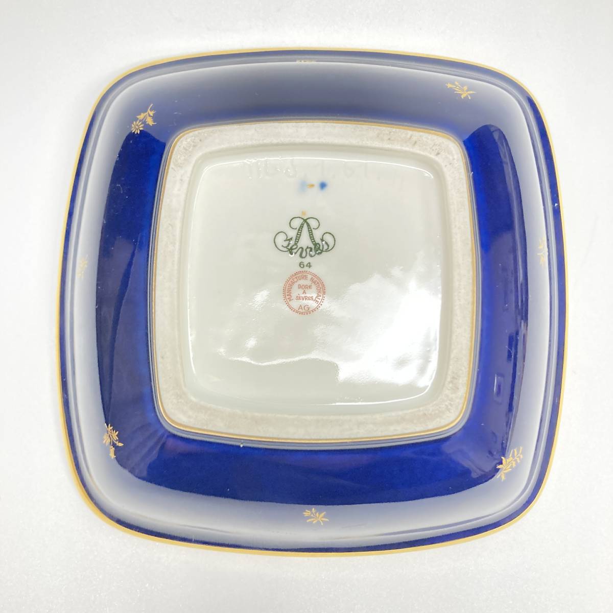 【幻の陶磁器】SEVRES セーブル 王者の青 ファットブルー 24金彩 皿　浅鉢 ディッシュプレート ボウル　小物入れ コバルト 磁器_画像8