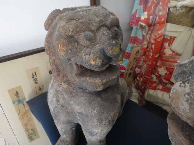 [ old capital Kyoto ][. dog 1 against B-111] Buddhist image * Buddhist altar fittings *......