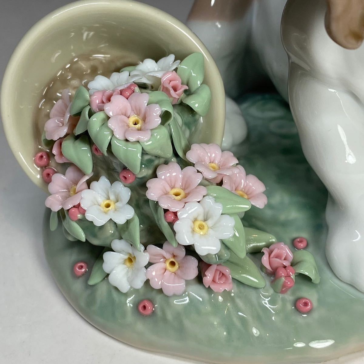 リヤドロ LLADRO フィギュリン 犬 7672 1998年限定モデル 僕じゃ リヤドロ LLADRO フィギュリン 犬 7672 1998年限定モデル 僕じゃ