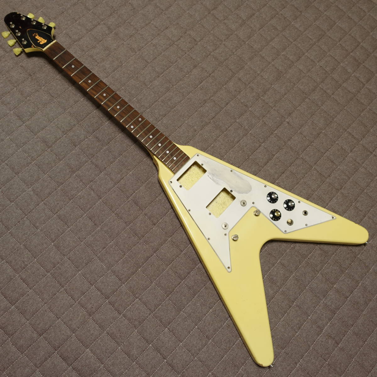 Yahoo!オークション - 【ジャンク】 Greco FV-600 Flying V 日本 Yahoo!オークション - 【ジャンク】 Greco FV-600 Flying V 日本