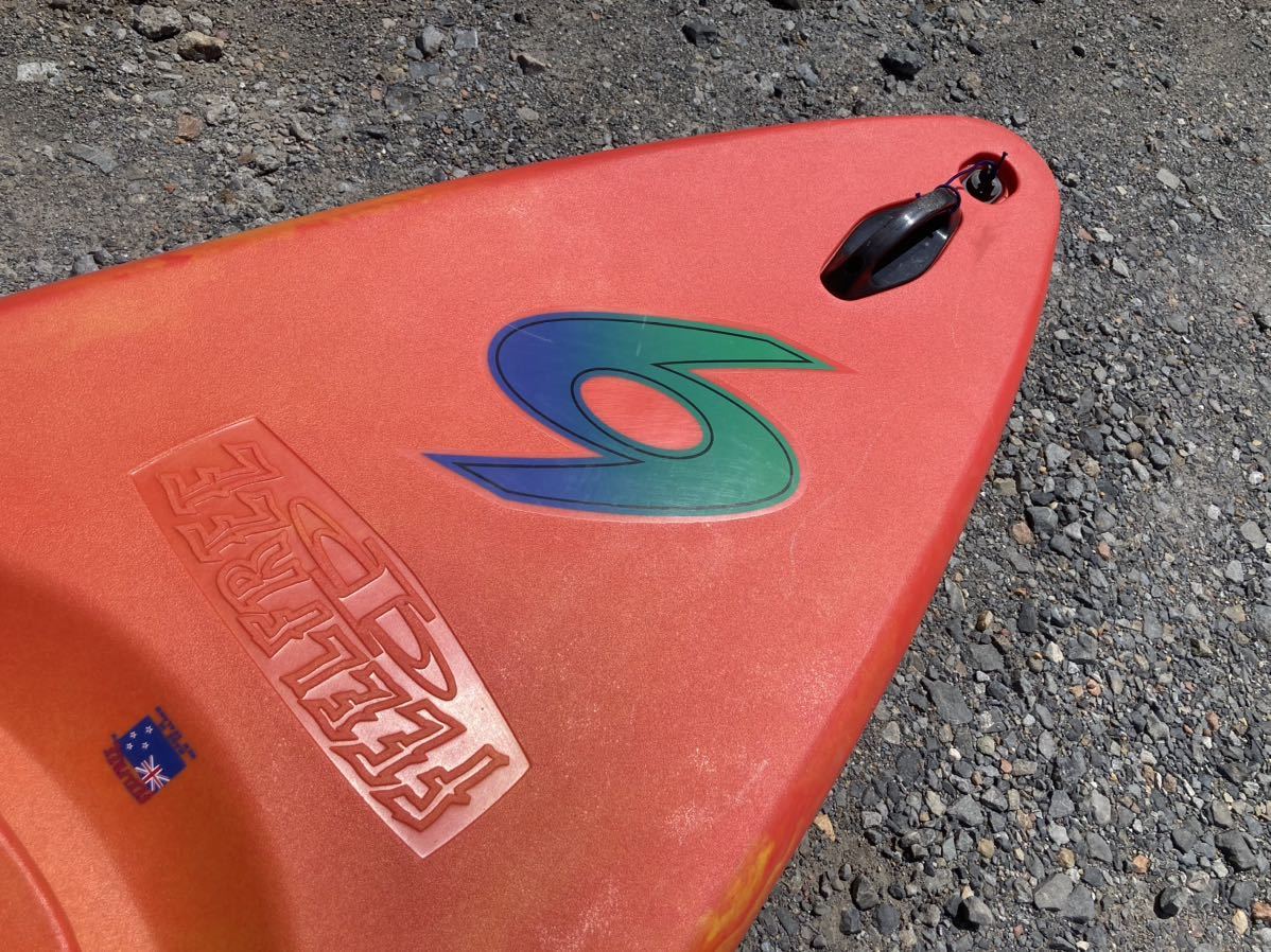 引取限定【中古】FEELFREE フィールフリー 69 カヤック リバー 引取限定【中古】FEELFREE フィールフリー 69 カヤック リバー