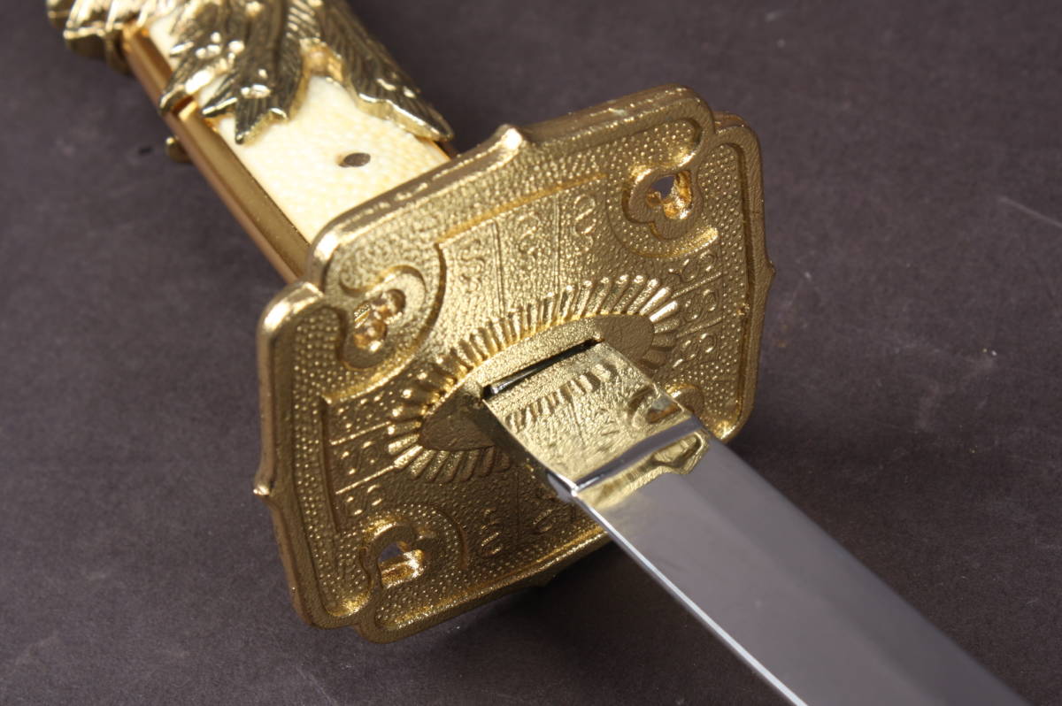 YF4156 未使用長期在庫品 模造刀 台付 刃渡約35cm 五月人形 節句 日本刀 箱付き 金 鳳凰の画像7