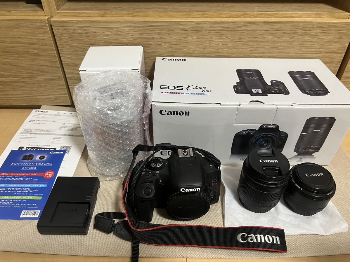 Canon EOS KISSx9i Wズームキット+単焦点レンズ-