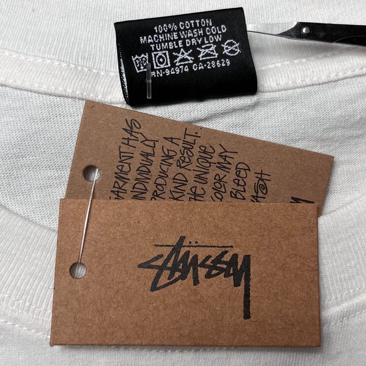 新品】【両面プリント】ステューシー 8ボール Tシャツ XL オフ 新品】【両面プリント】ステューシー 8ボール Tシャツ XL オフ