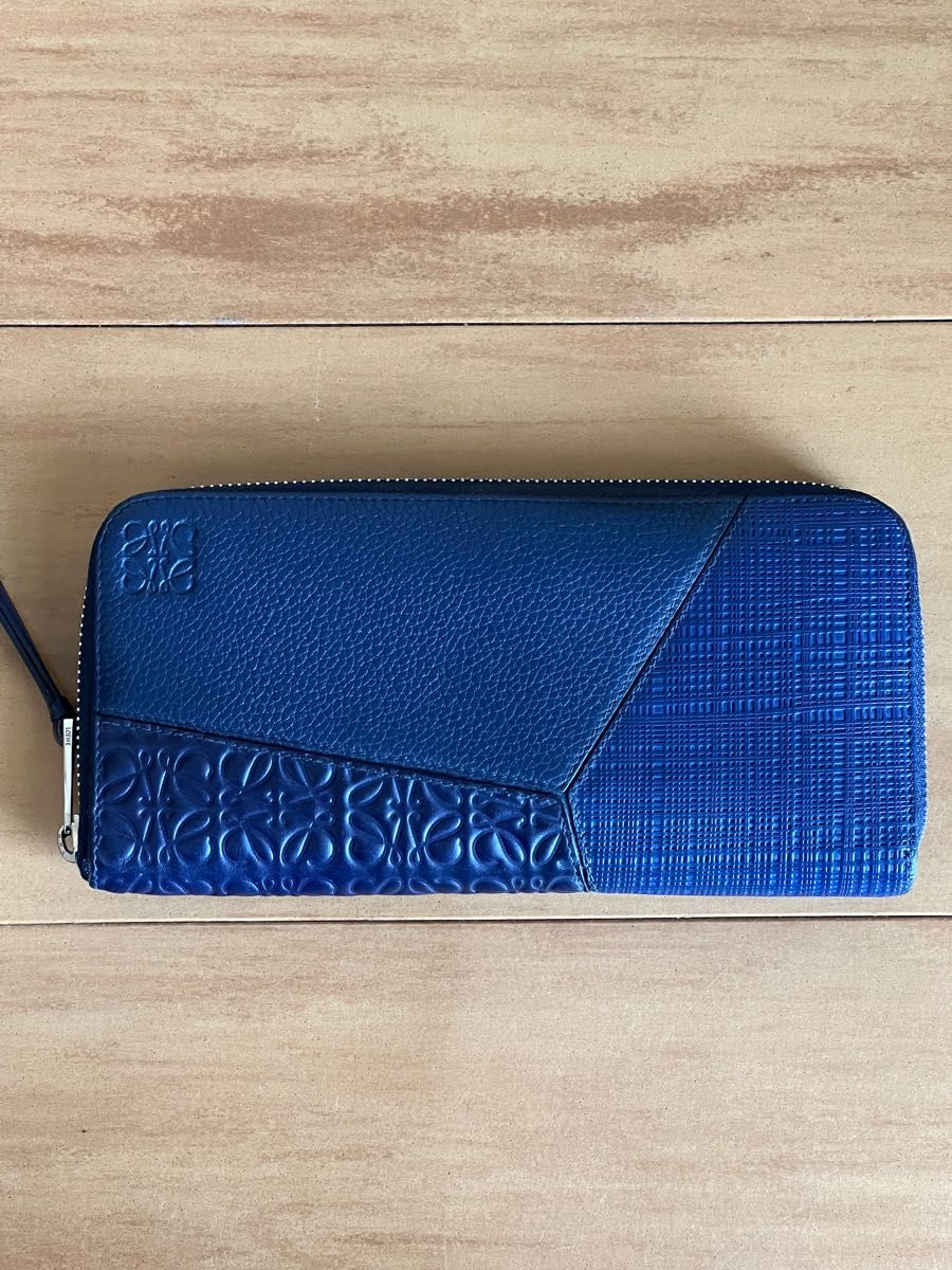 ロエベ パズル ラウンド長財布 ヴェルティカル ネイビー ユニ ロエベ パズル ラウンド長財布 ヴェルティカル ネイビー ユニ