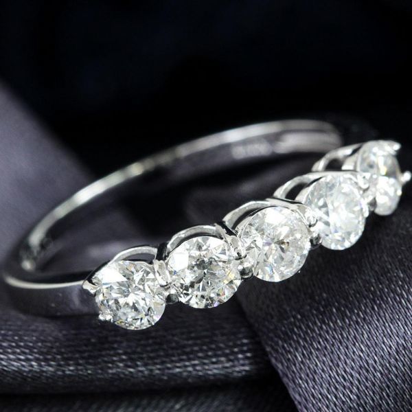 鑑別書付】ハートキュー 5石 1ct 天然 ダイヤモンド K18 WG ホワイト