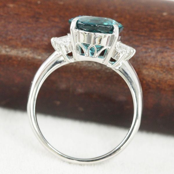 逆輸入 ダイヤモンド 天然 アパタイト 天然 4.5ct 【鑑別書付】見た目