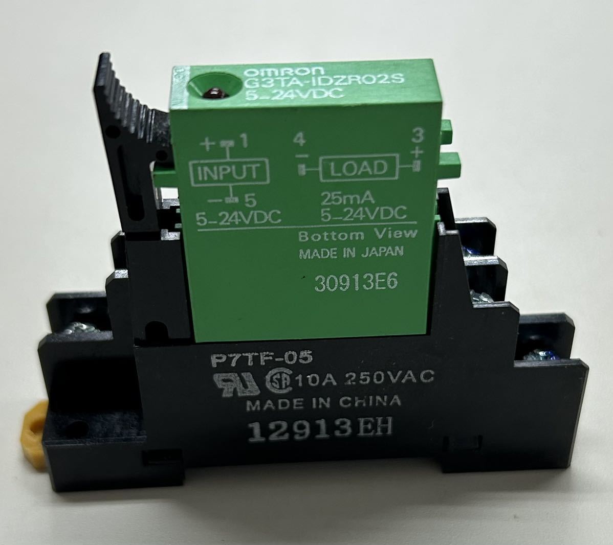 OMRON G3TA-IDZR02S 5-24VDC