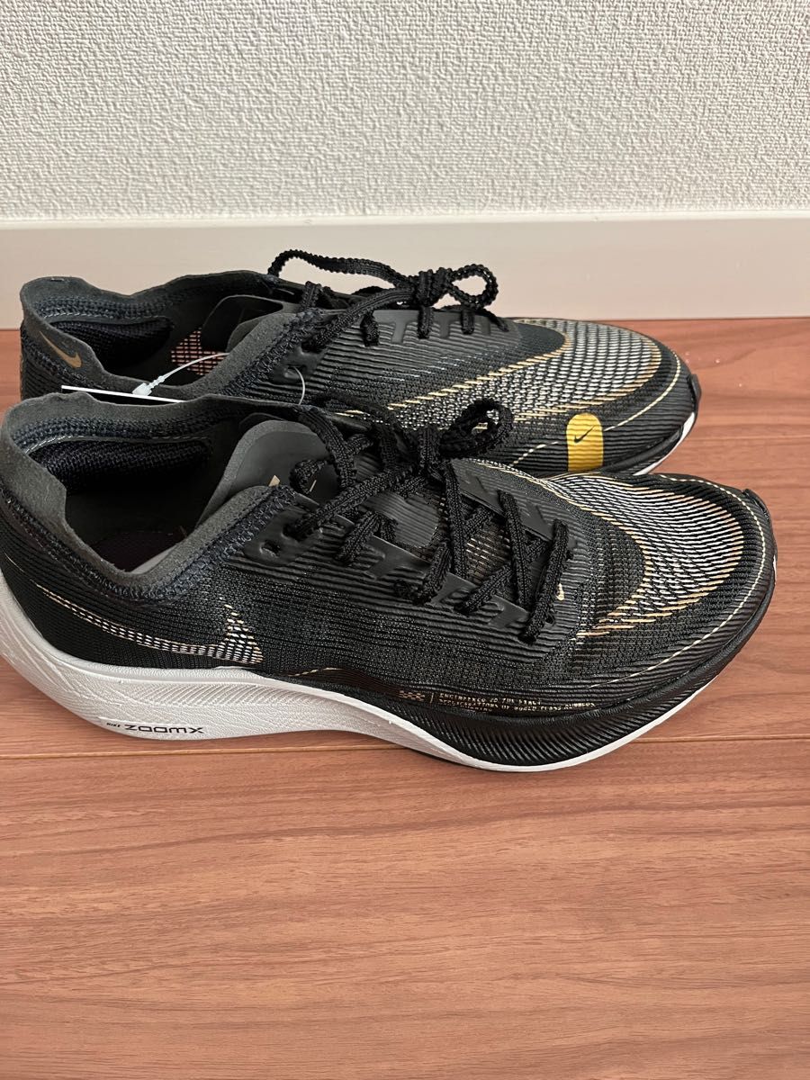 新品 NIKE ウィメンズ ズームX ヴェイパーフライネクスト%2 25.5cm