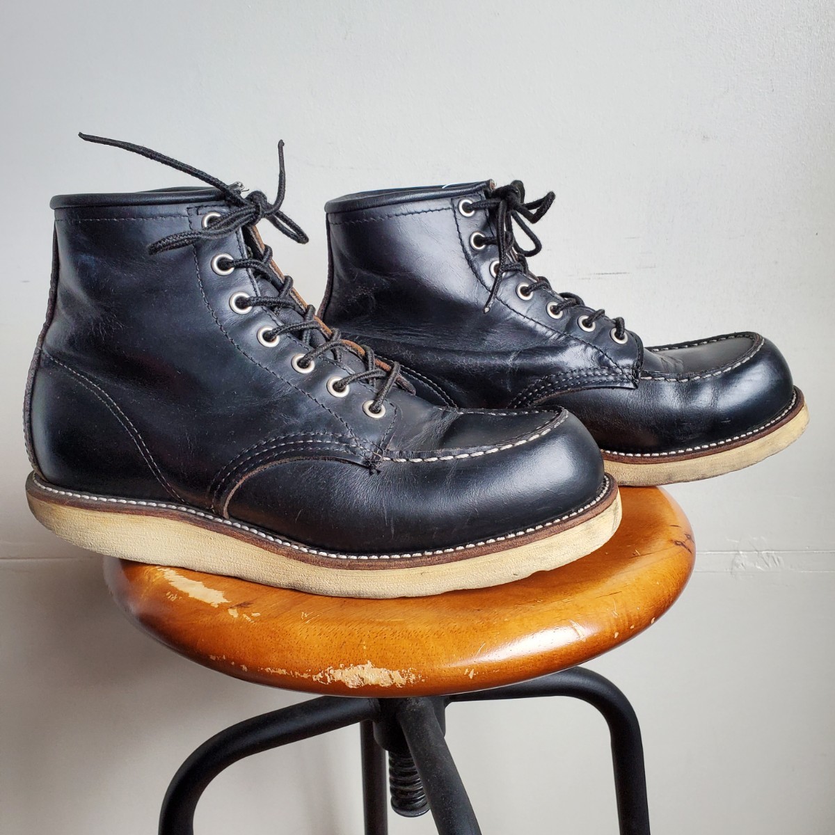 899◆97年製 レッドウィング REDWING 8190 アイリッシュセッターブーツ 7D 25㎝位 黒 ブラック 茶芯 羽根タグ モックトゥ 中古 USED_画像2